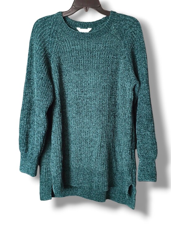 Time and Tru Sweaters - Time and Tru Crew Neck Sweater - Size Medium